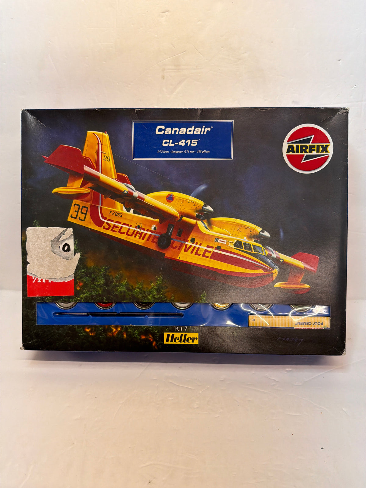 Heller 60370/56370 Canadair CL-415 Firefighting Aircraft Starter Kit — 1/72 Scale Plastic model starter kit