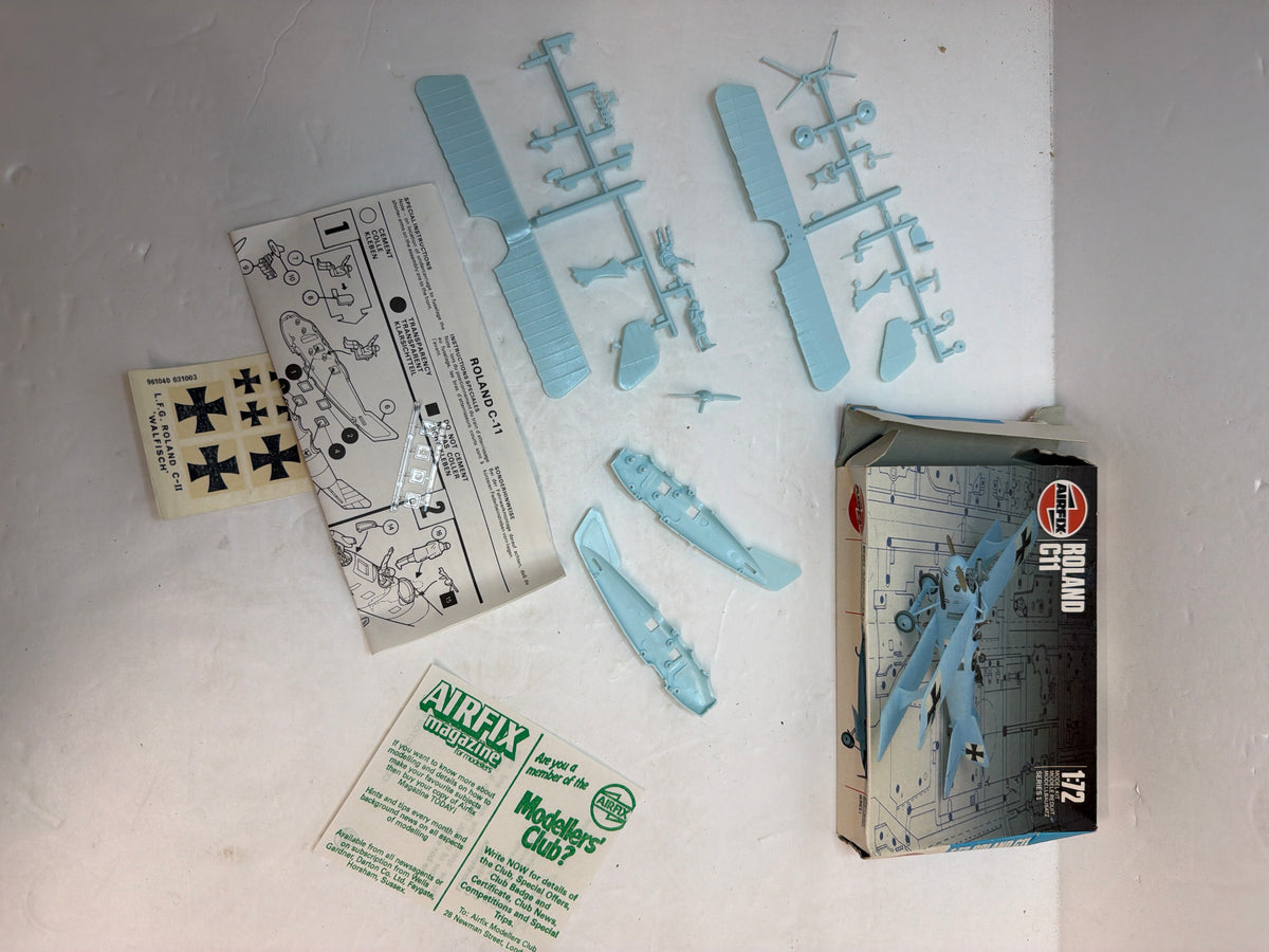Airfix LFG Roland C.II 1/72 120 Plastic Model Kit Vintage