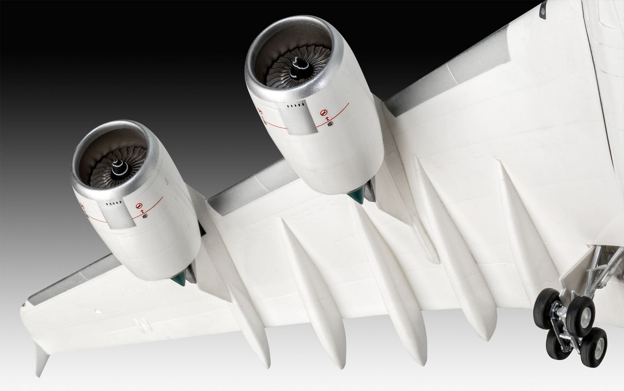 Revell 1/144 Airbus A380-800 Lufthansa New Livery 03872