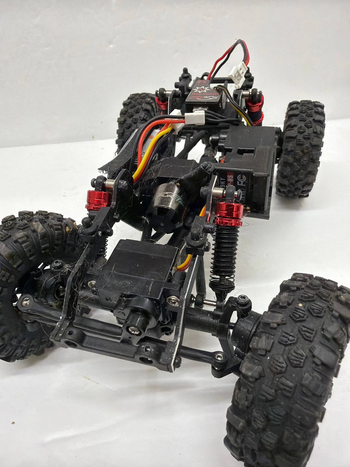Second Hand Brushless Rock crawler 1:18 with Radio and Battery