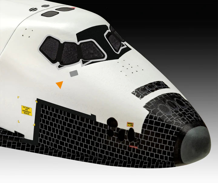 Revell 1/144 James Bond Moonraker Space Shuttle Gift Set 05665