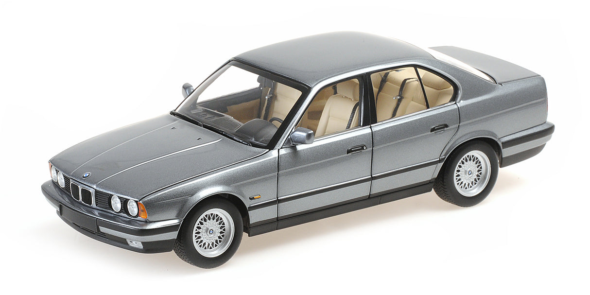 Minichamps Die Cast Collectables - 1:18 1988 BMW 535I (E34) - Grey Metallic