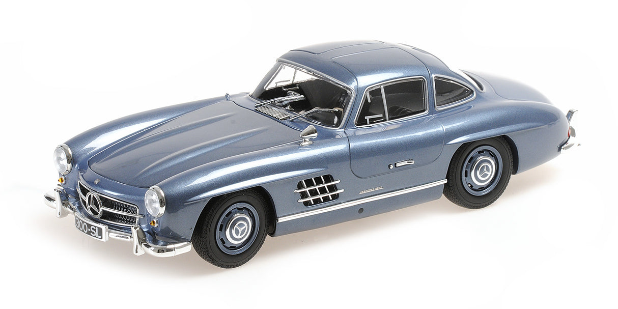 Minichamps Die Cast Collectables - 1:18 1955 Mercedes-Benz 300 Sl (W198) - Light Blue Metallic