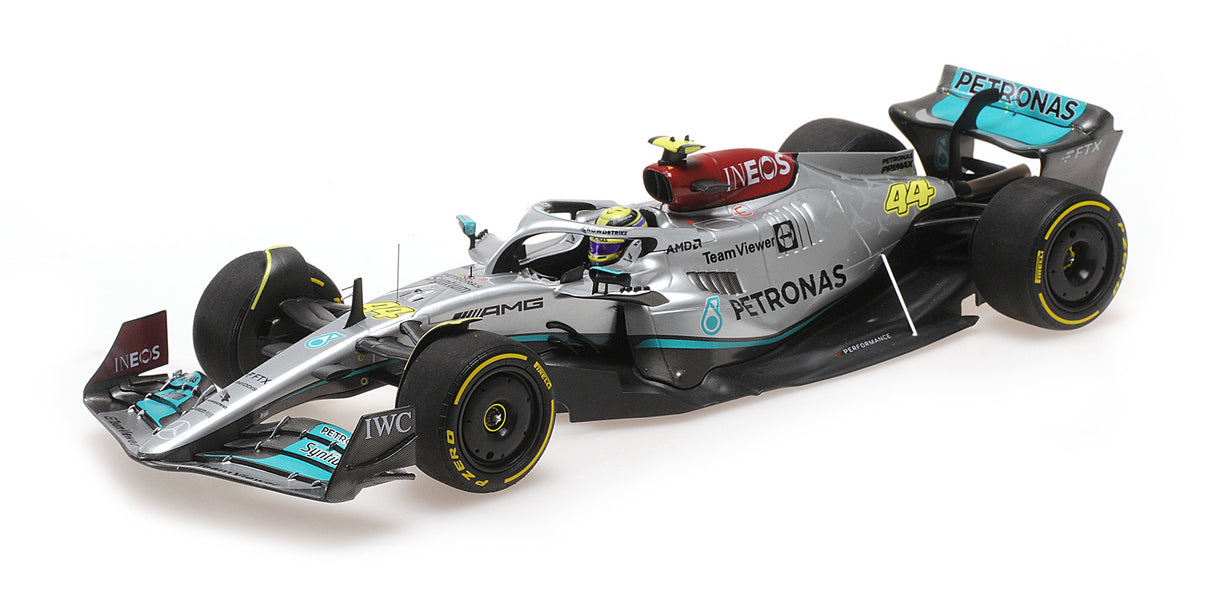 Minichamps Die Cast Collectables - 1:18 Mercedes-AMG Petronas Formula One Team F1 W13 E Performance - Lewis Hamilton - 2022
