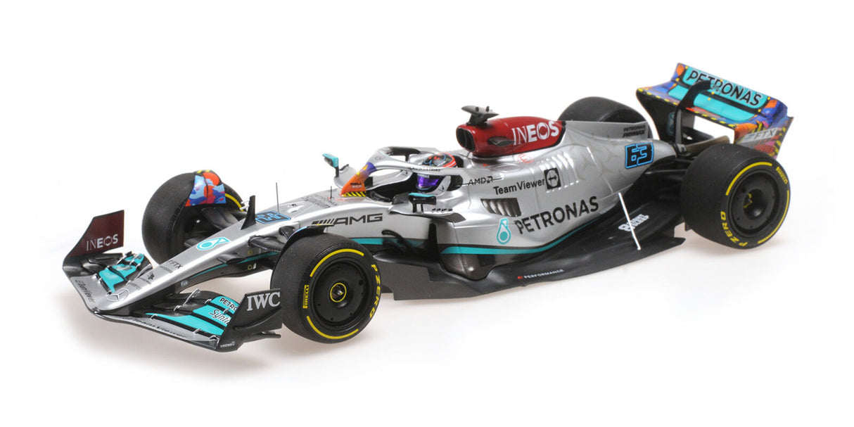 Minichamps Die Cast Collectables - 1:18 Mercedes-AMG Petronas Formula One Team F1 W13 E Performance - George Russell - Miami GP 2022