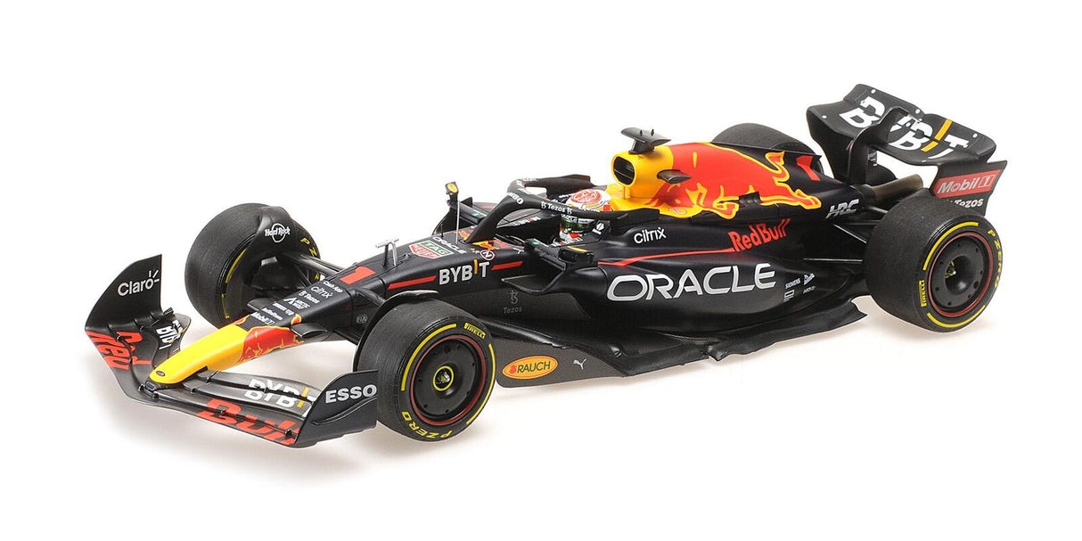 Minichamps Die Cast Collectables - 1:18 Oracle Red Bull Racing RB18 - Max Verstappen - 1st Dutch GP 2022