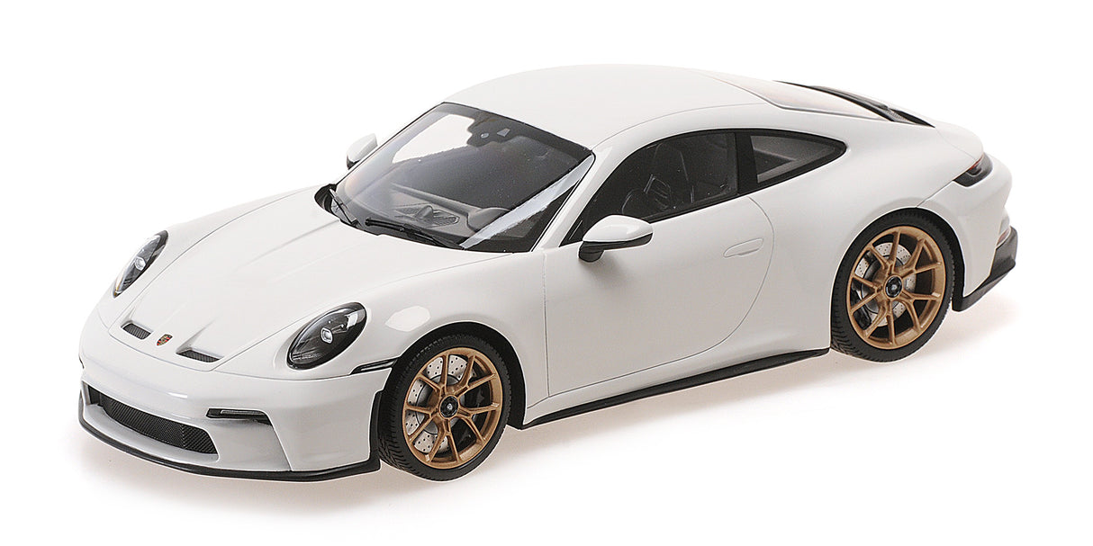 Minichamps Die Cast Collectables - 1:18 2022 Porsche 911 (992) GT3 Touring - White With Neodyme Wheels