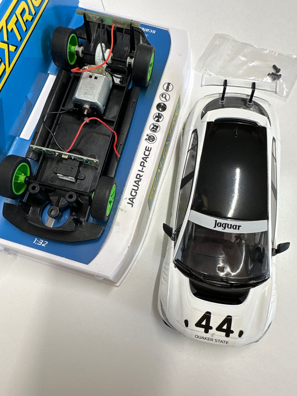 SCALEXTRIC JAGUAR I-PACE GROUP 44 HERITAGE LIVERY C4064 Parts missing For Parts