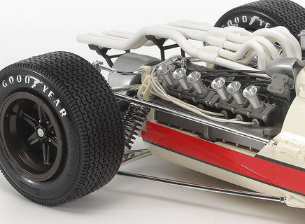 Tamiya 1/12 Honda RA273 F1 Car with Photo-Etched Parts Kit 12032