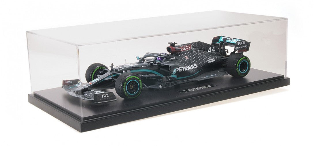Minichamps Die Cast Collectables - 1:12 Mercedes-AMG Petronas Formula One Team W11 EQ Performance - Lewis Hamilton - World Champion 2020