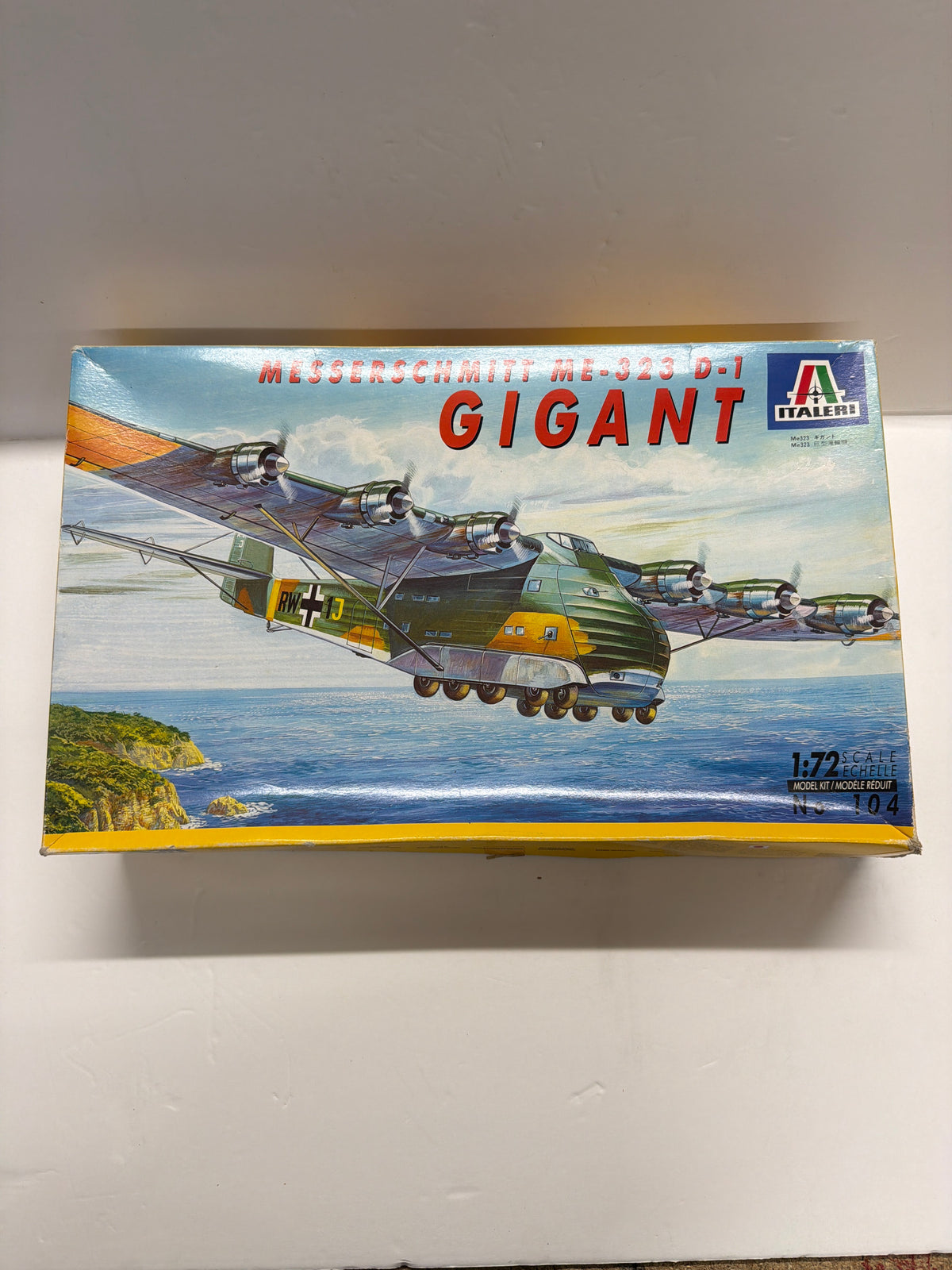 Italeri Messerschmitt ME-323 D-1 Gigant 1:72 Plastic Model Kit
