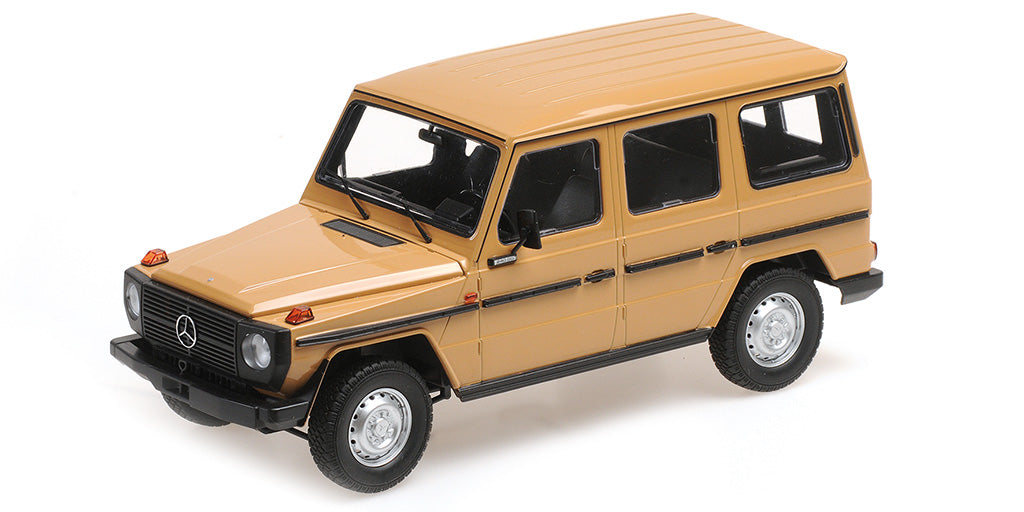 Minichamps Die Cast Collectables - 1:18 1980 Mercedes-Benz G-Model Long (W460) - Ivory