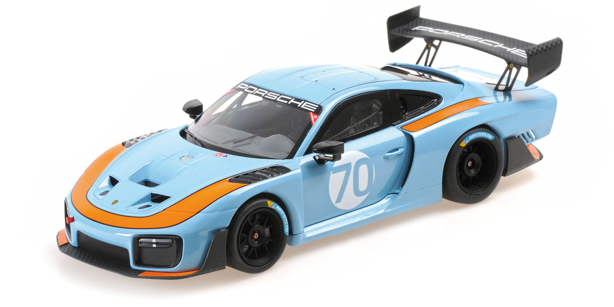 Minichamps Die Cast Collectables - 1:18 2020 Porsche 935/19 - Blue