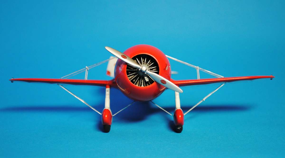 Dora Wings 1/48 Gee Bee R2 Kit DW48001