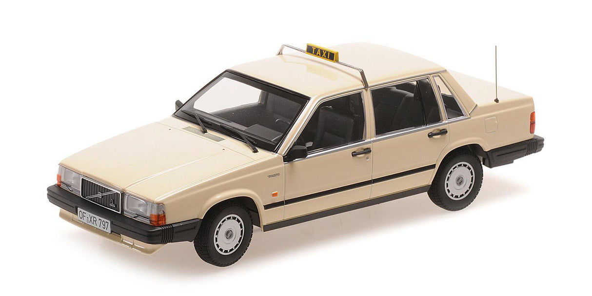 Minichamps Die Cast Collectables - 1:18 1986 Volvo 740 GL - Taxi Germany