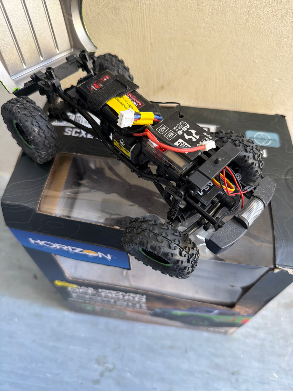 Axial Second hand SCX24 B-17 Betty Limited Edition 4WD 1:24 Reaty to Run Truck