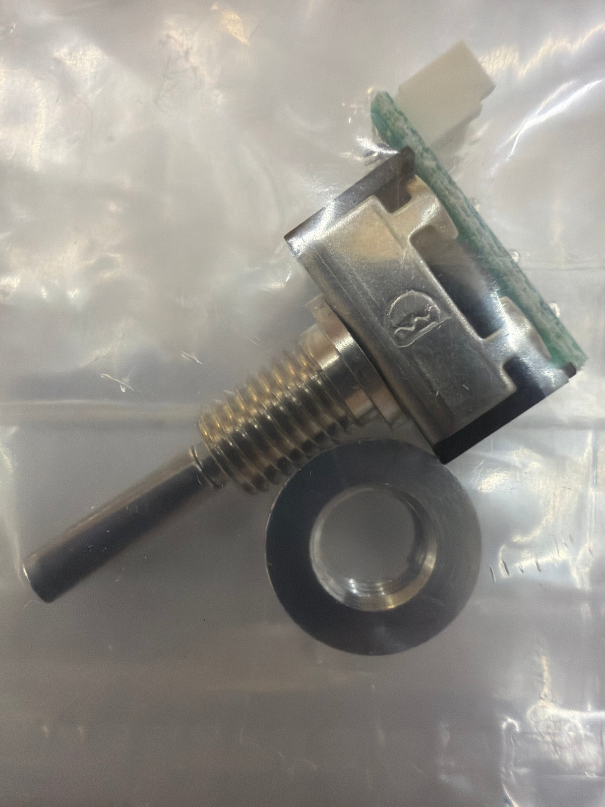 Toggle Switch (3-Position Short)