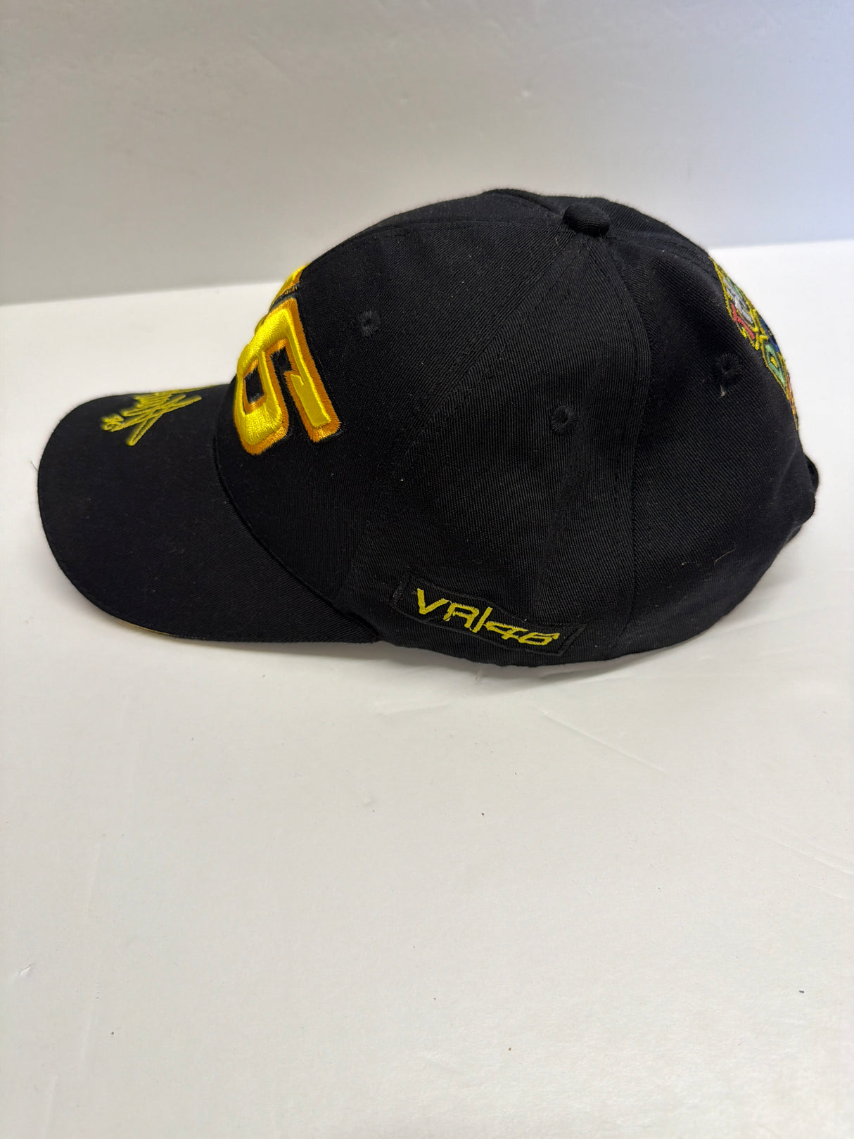 VALENTINO ROSSI VR 46 (in Yellow & orange) Baseball Cap Black Team Logo (second hand)