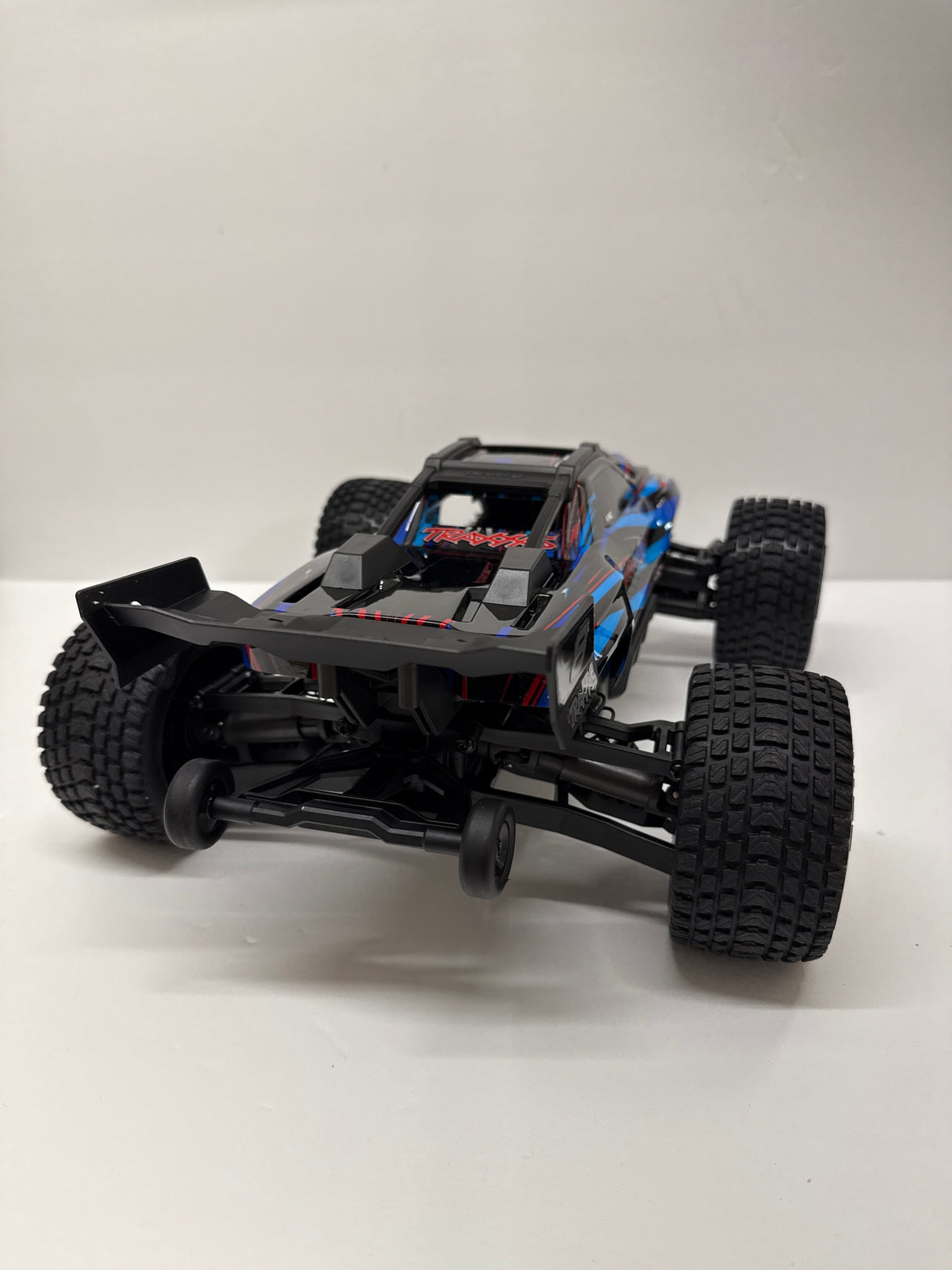 Mini XRT VXL-3S 4WD RTR Race Truck Blue (+ TQi 2-ch VXL-3S 2S LiPo USB-C Charger Clipless Body) FRONT MODIFIED