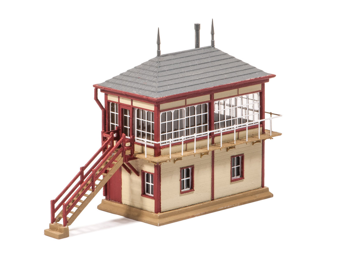 Ratio Midland Signal Box (no interior) - N Gauge