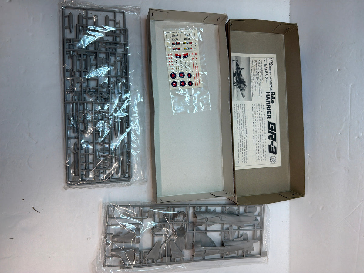 Hasegawa BAe Harrier GR.Mk.3 1/72 B6 Plastic Model Kit Vintage