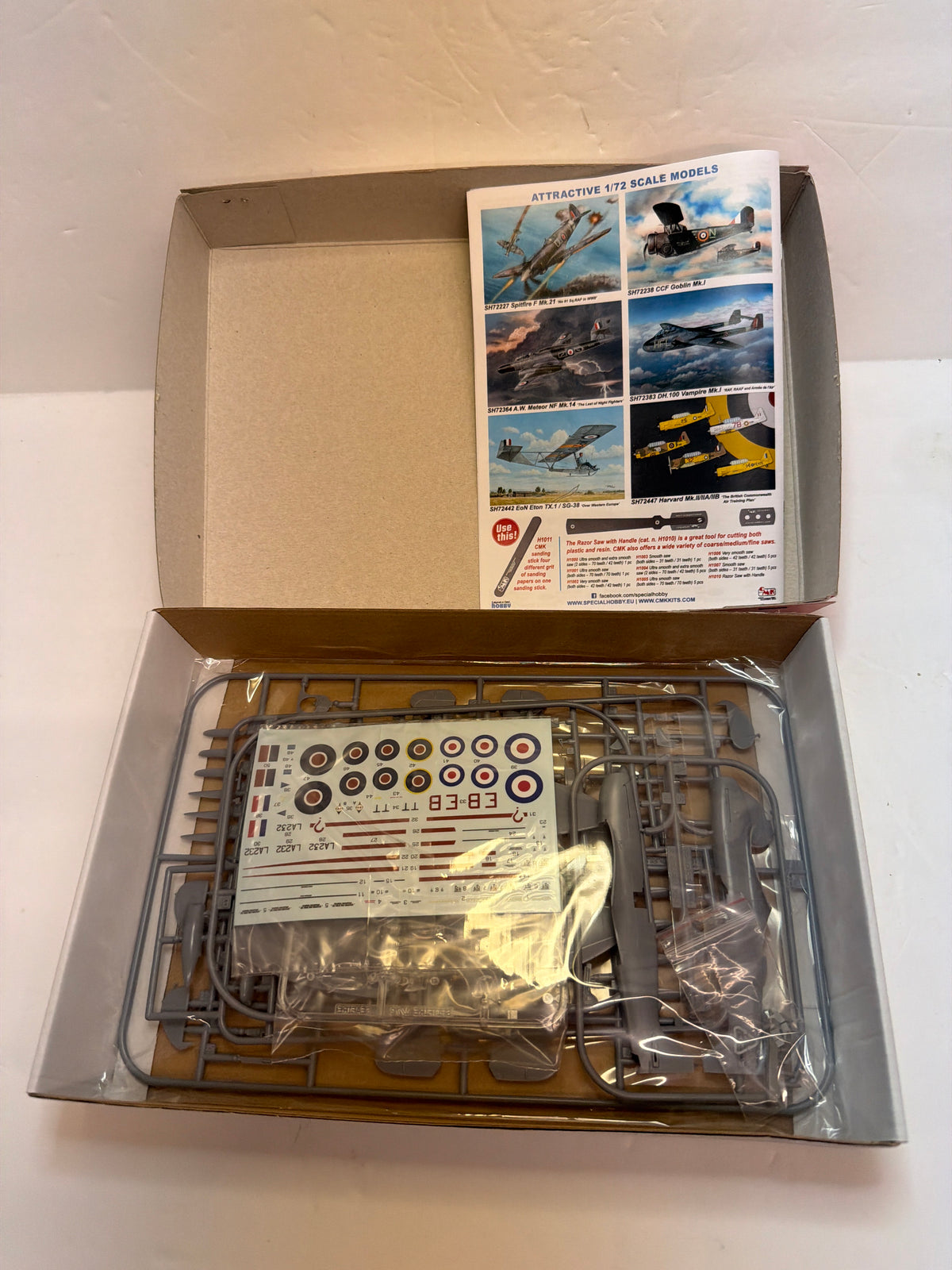 Special Hobby Plastic Model Kit Supermarine Spitfire F Mk.21 Contraprop — 1:72