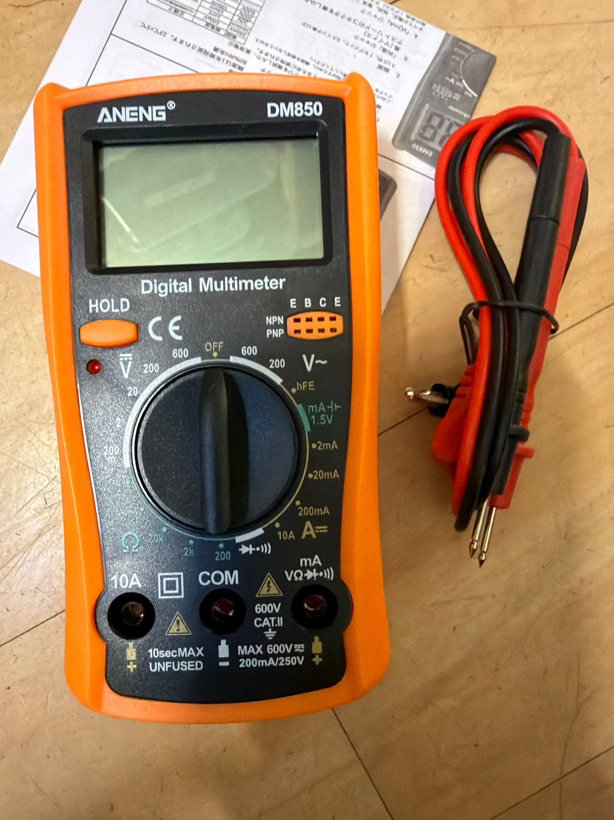 DIGITAL MULTIMETER Orange WITH AUDIBLE CONTINUITY TEST DM850