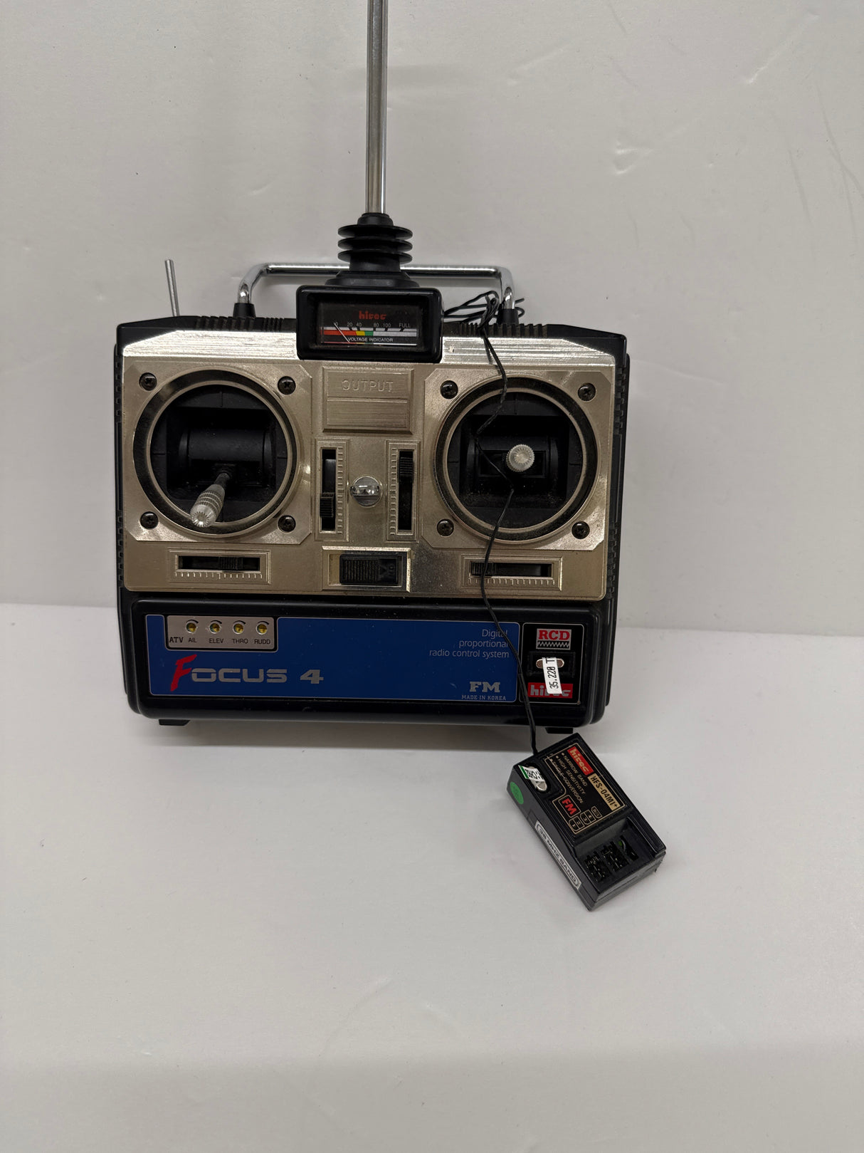 Hitec Focus 4 - 35mhz Radio Tx/Rx Combo - SECOND HAND