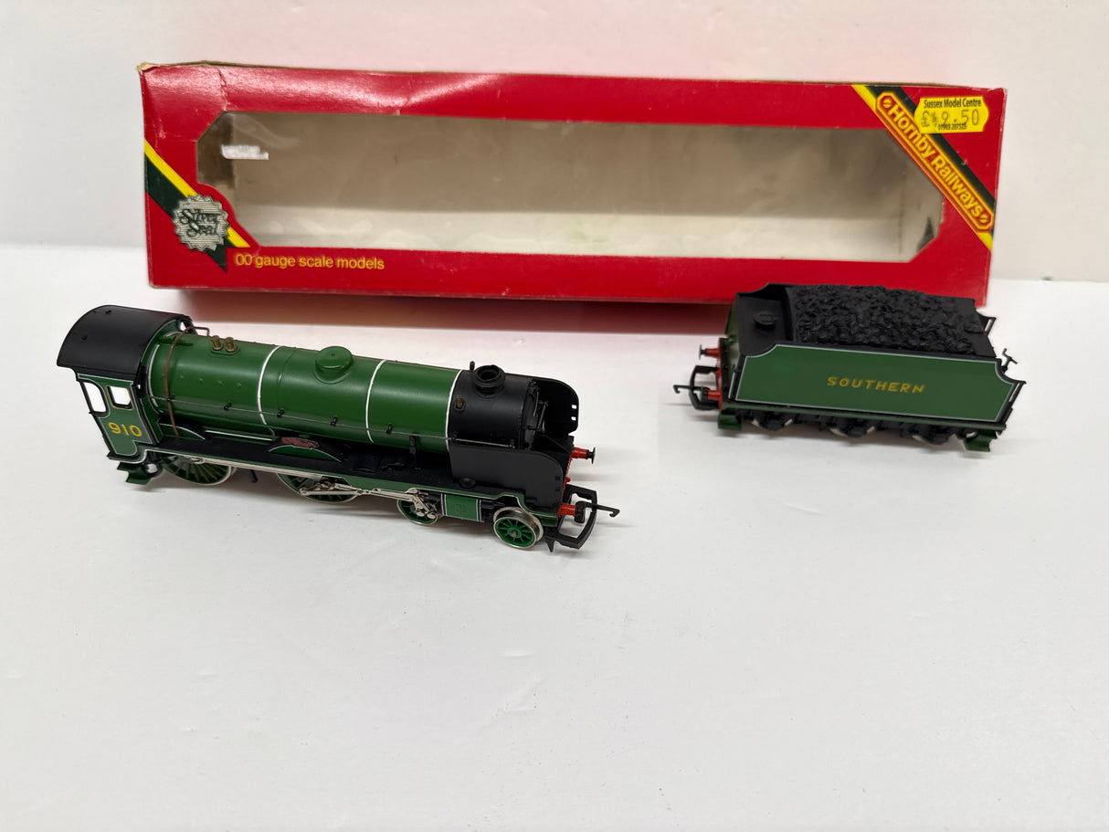 Hornby Southern Merchant Taylor 910 Loco & Tender - SECOND HAND
