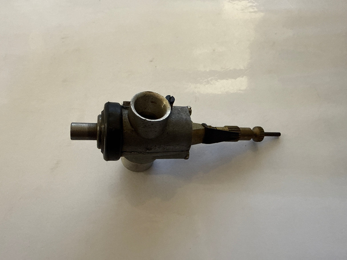 Super Tigre Carburetor (Box 33)