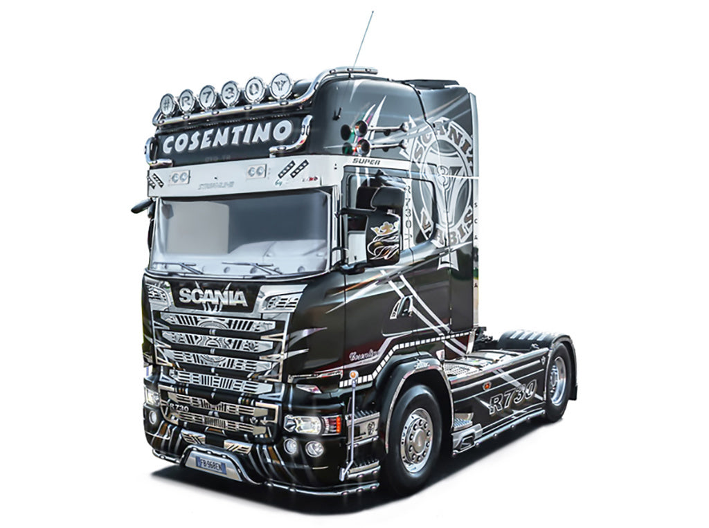 Italeri 1/24 SCANIA R730 STREAMLINE SHOW TRUCKS Kit 3952
