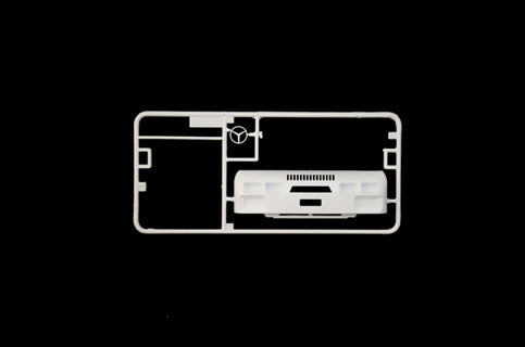 Italeri 1/24 Mercedes Benz SK 1844 LS V8 Kit 3956