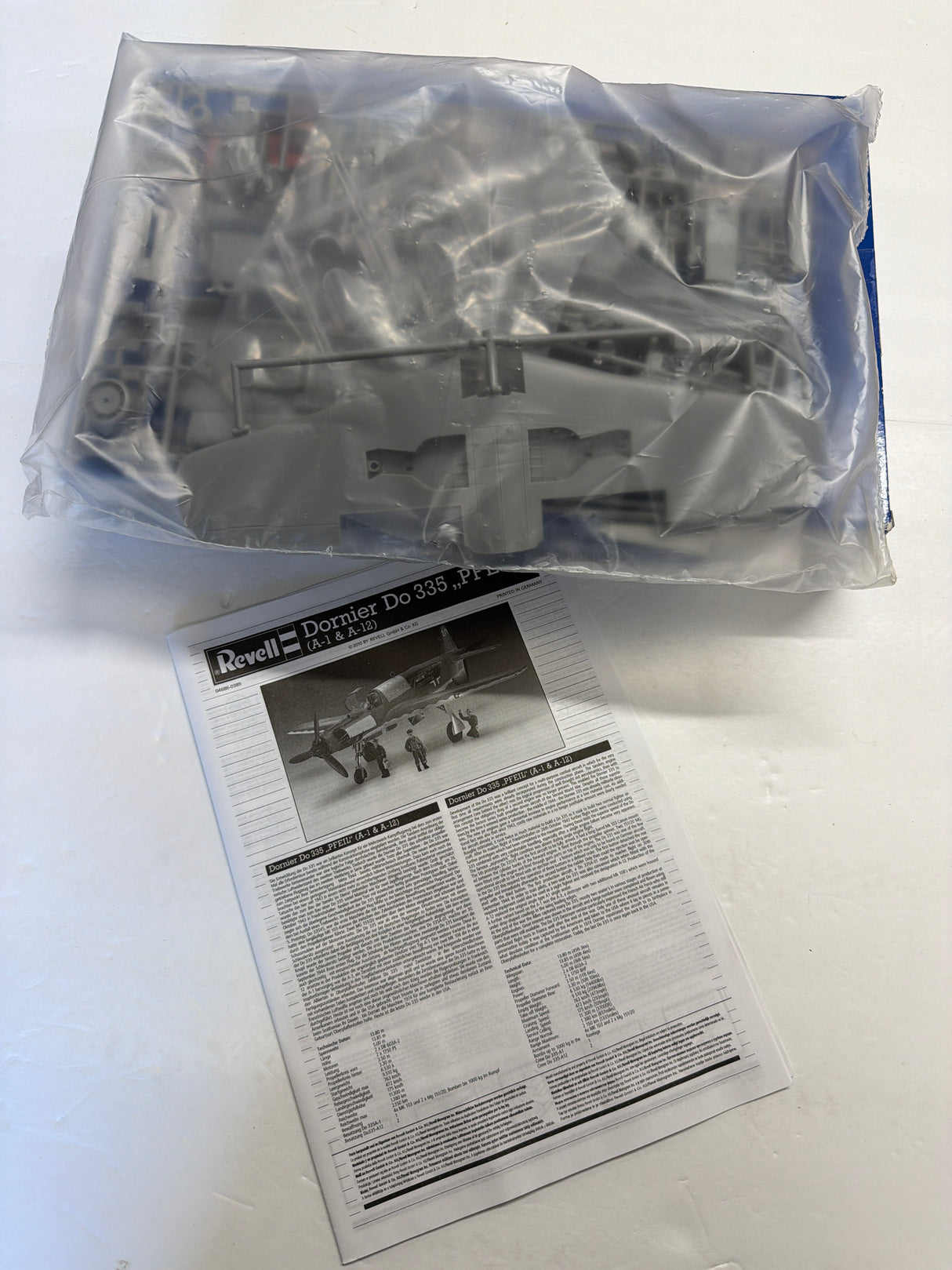 Revell 1/48 Dornier Do 335 PFEil A1 A12 04686