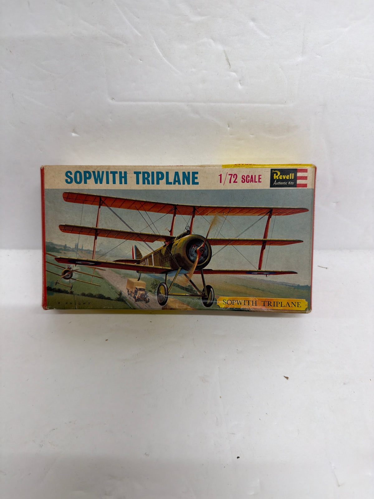 Revell Sopwith Triplane 1/72 Plastic model Kit Vintage no manual