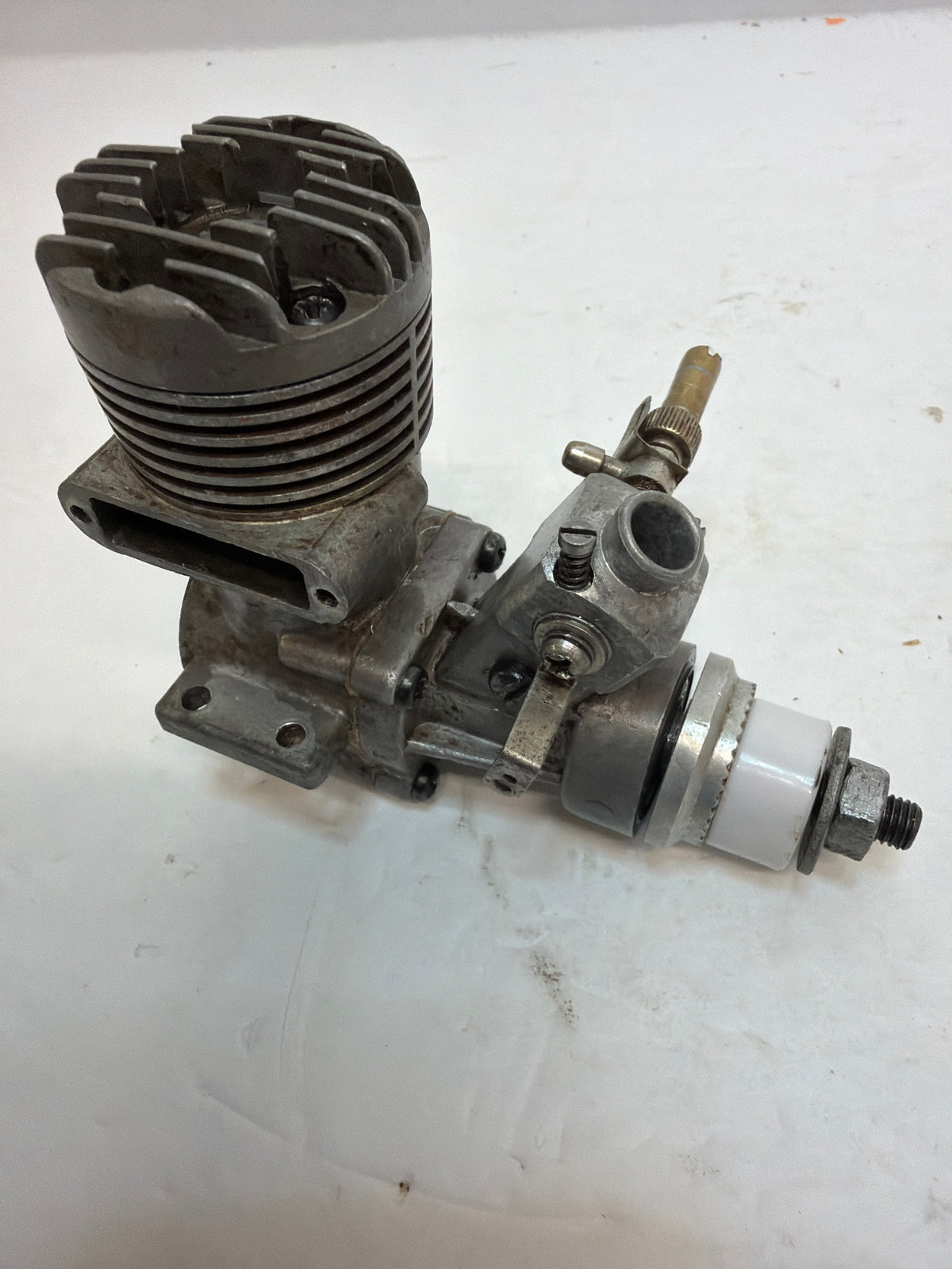 Enya 35 2-Stroke Glow Engine R/C Aircraft Engine – Second hand (Box 162)