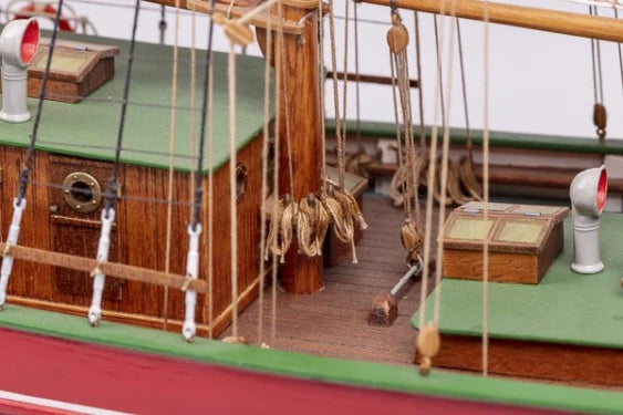 Billing Boats BB578 1:50 Lilla Dan -Wooden hull Kit 428344