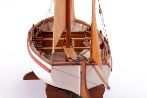 Billings BB906 1:30 LE BAYARD - Wooden hull Kit (428838)
