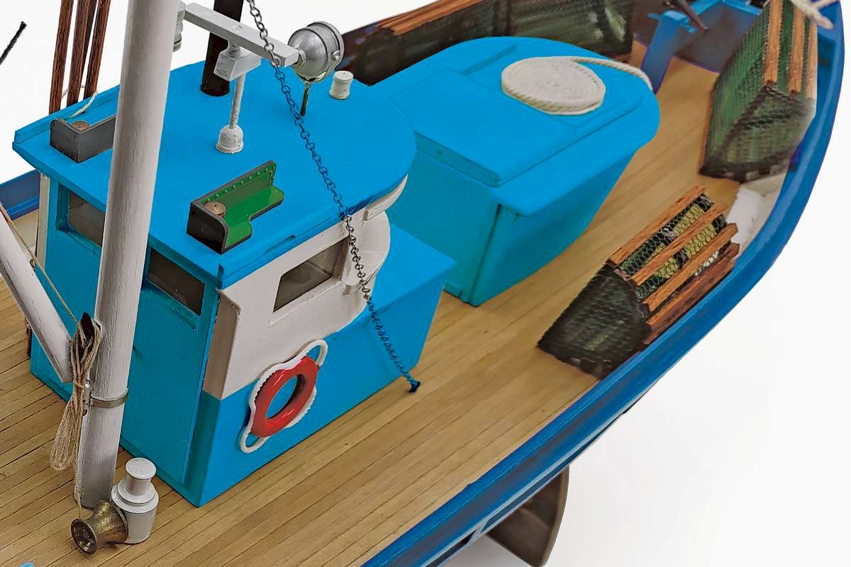 Billing Boats 1:20 MONTEREY (Mediterranean edition)- wooden hull Kit 428873