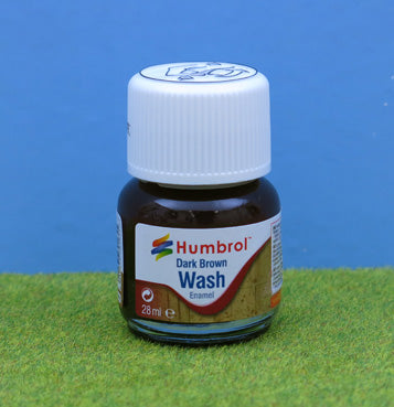 AV0205 HUMBROL ENAMEL WASH DARK BROWN 28ML