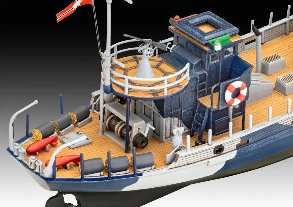 Revell 1/144 Kriegsfischkutter Kit 05242