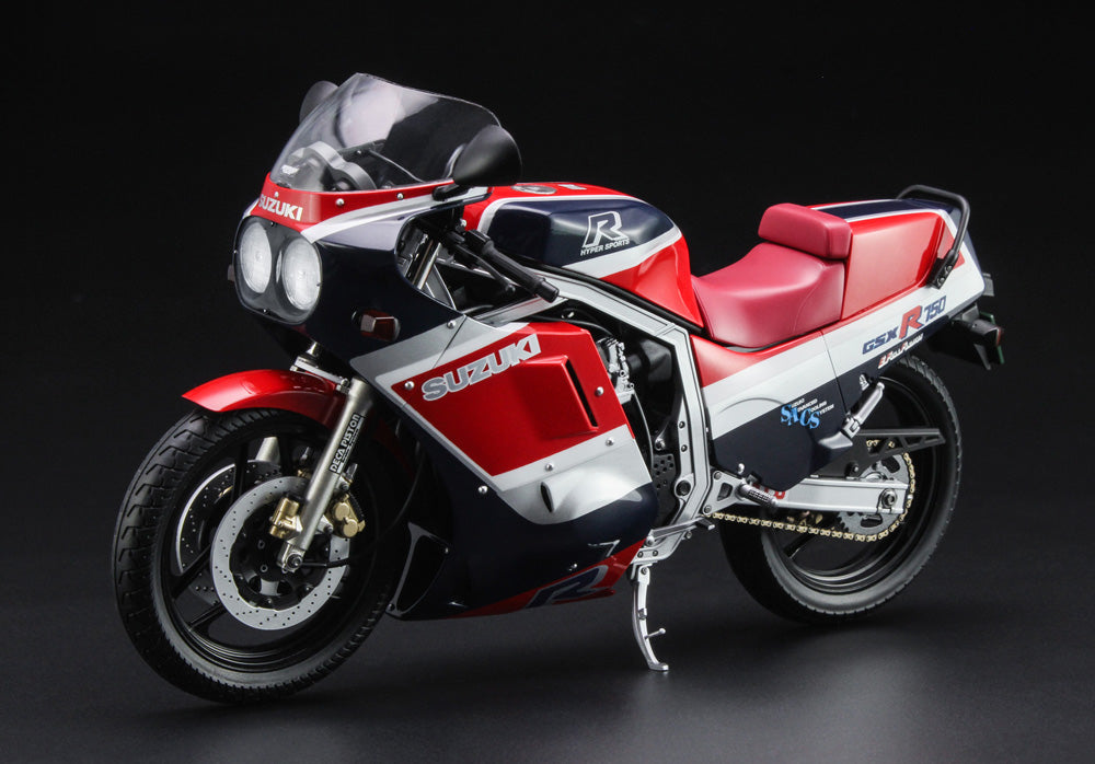 Hasegawa 1:12 Suzuki GSX-R750(G) (GR71G) 1986  Kit  21741