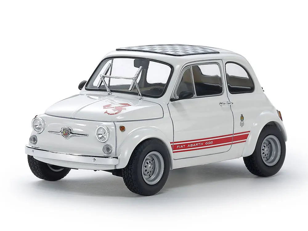 Tamiya 1/24 FIAT Abarth 695 SS Kit 24173