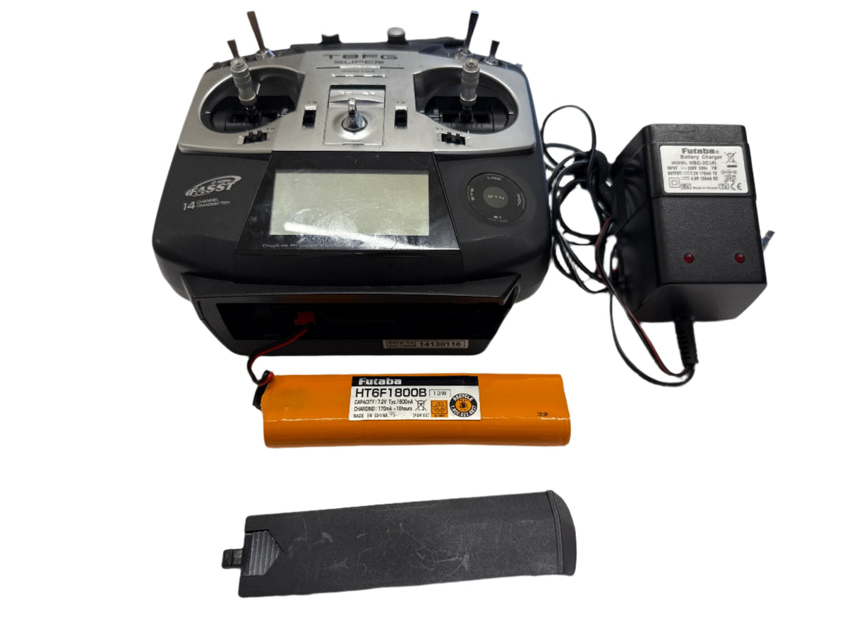 Futaba T8FG 2.4gh FAAST Transmitter with Battery & Charger - SECOND HAND