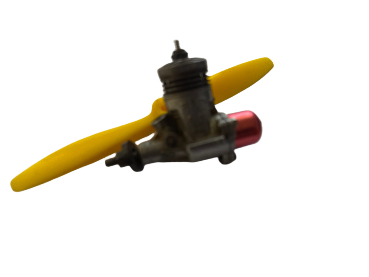 OS PET 099 Glow Engine - SECOND HAND (Box63))