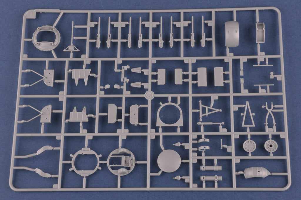 Hobby Boss 1/32 Hobby Boss 1/32 B24J Liberator kit 83211