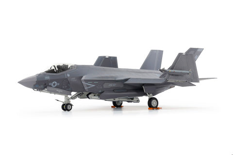 Tamiya 1/48 F-35C Lightning II Kit 61127