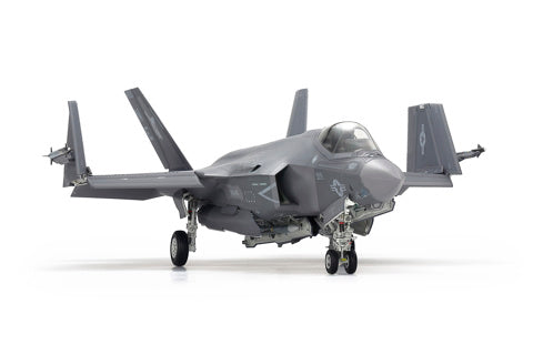 Tamiya 1/48 F-35C Lightning II Kit 61127