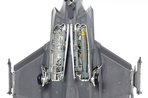 Tamiya 1/48 F-35C Lightning II Kit 61127