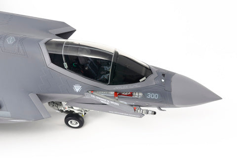 Tamiya 1/48 F-35C Lightning II Kit 61127