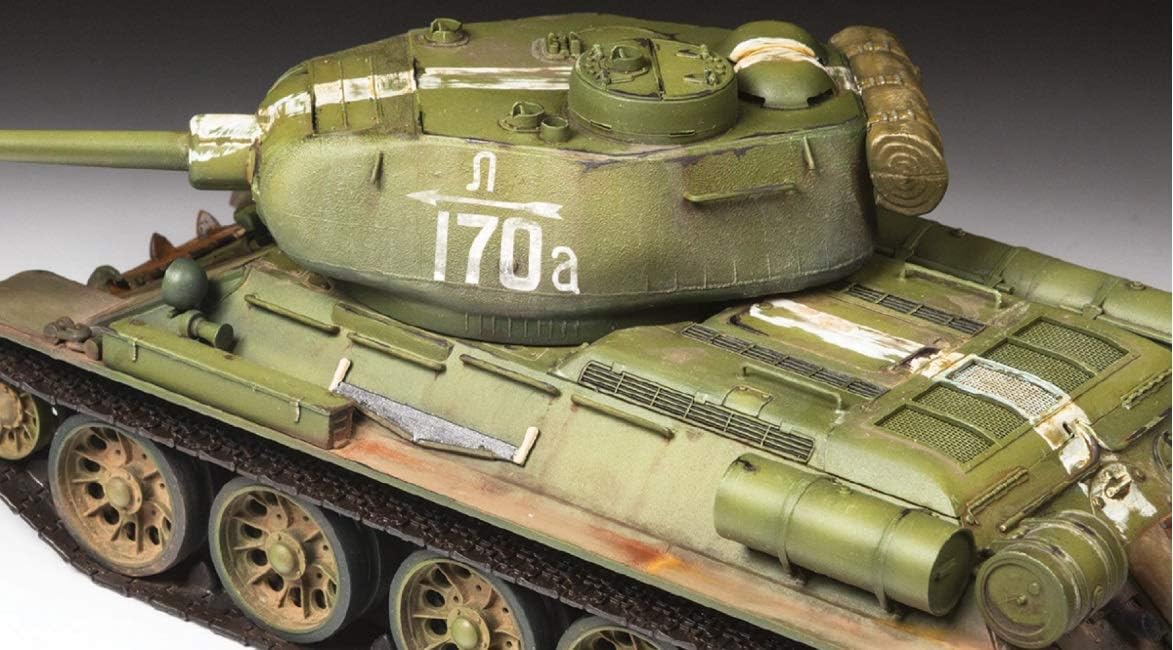 Zvezda 1/35 SOVIET MEDIUM TANK T-34/85 3687